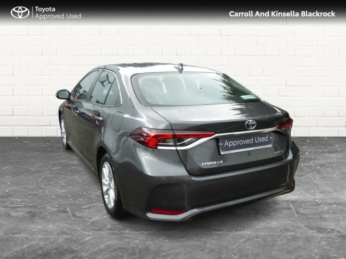 Toyota Corolla Hybrid Luna Saloon - Image 2