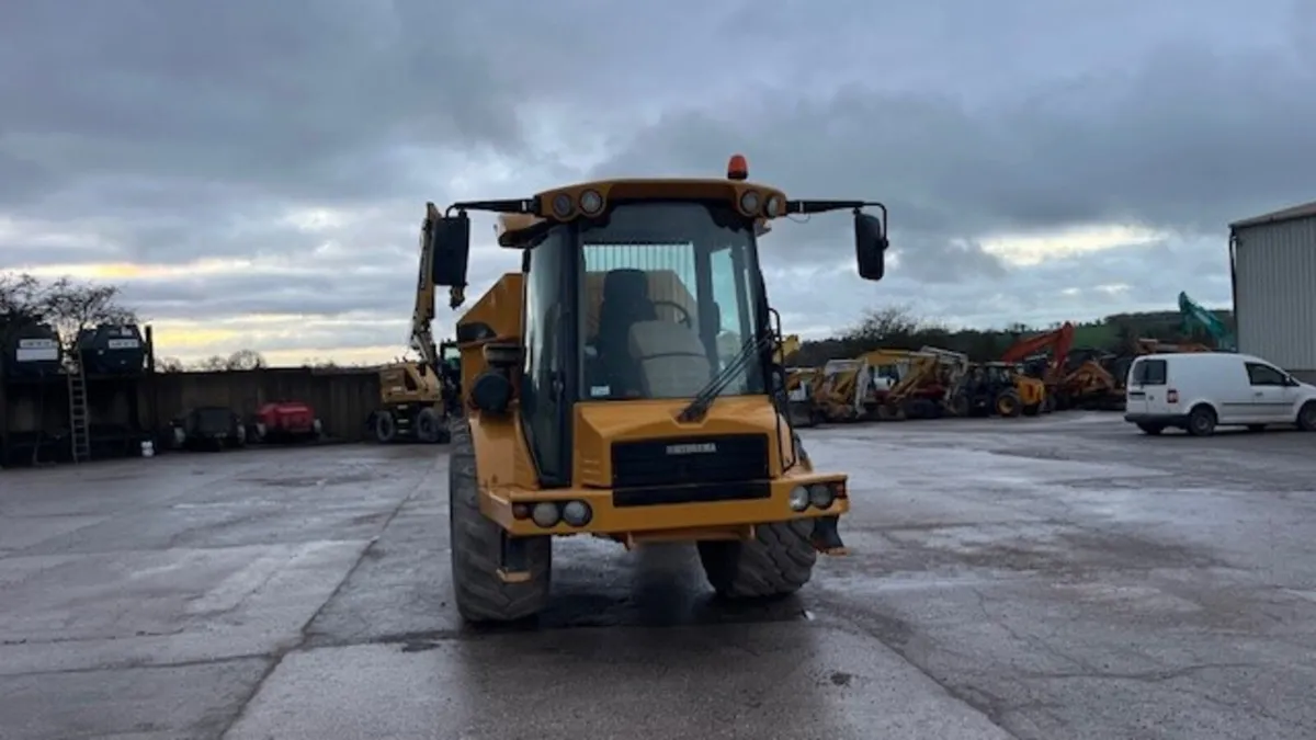 2011 Hydrema 912D - Image 4