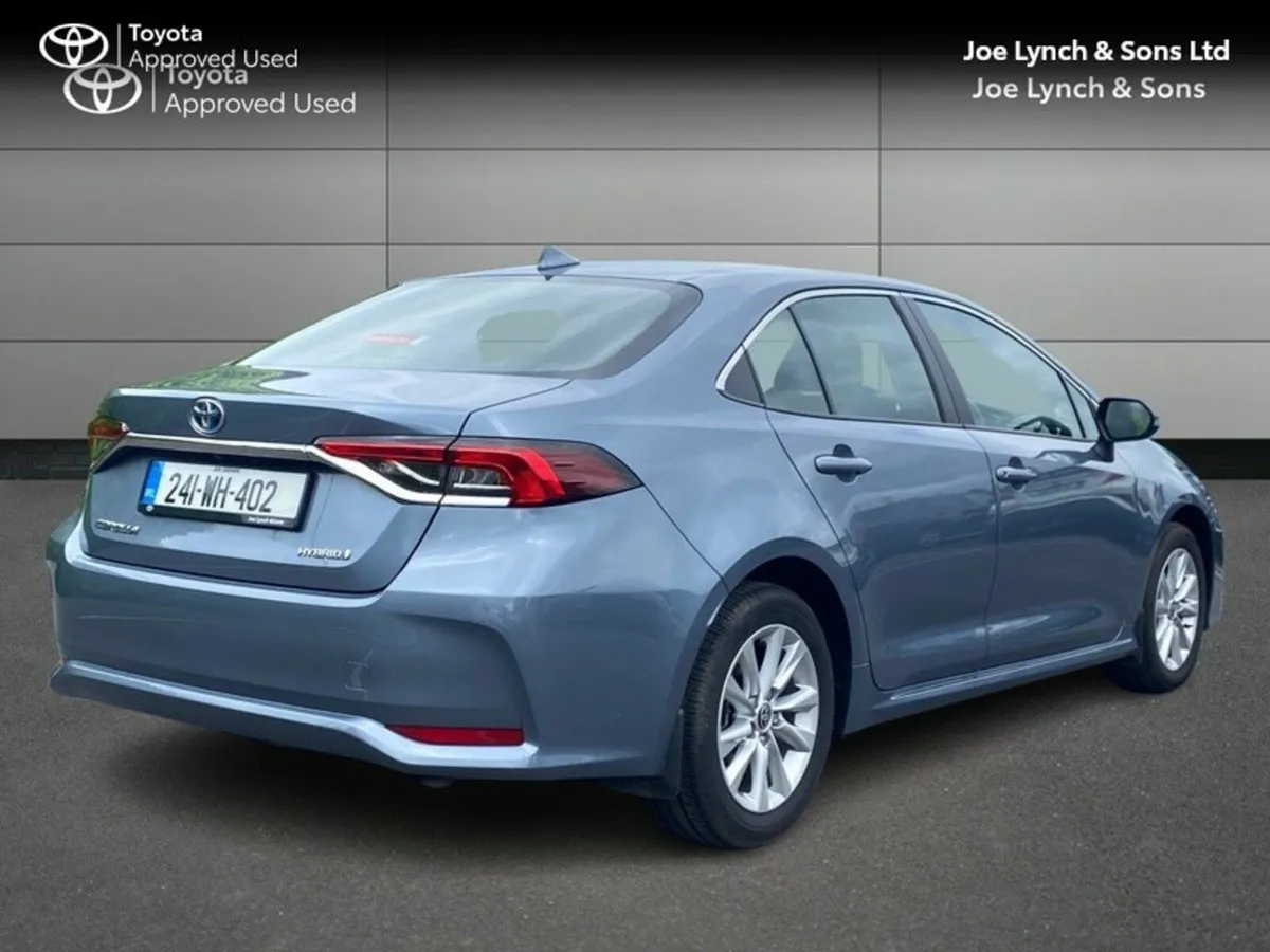 Toyota Corolla COROLLA LUNA SALOON - Image 2