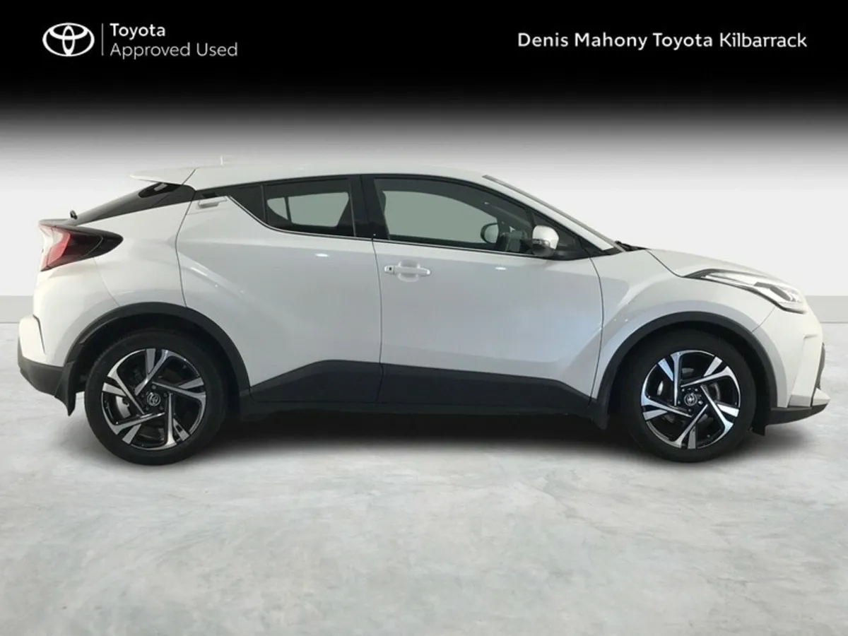 Toyota C-HR HYBRID SPORT - Image 3