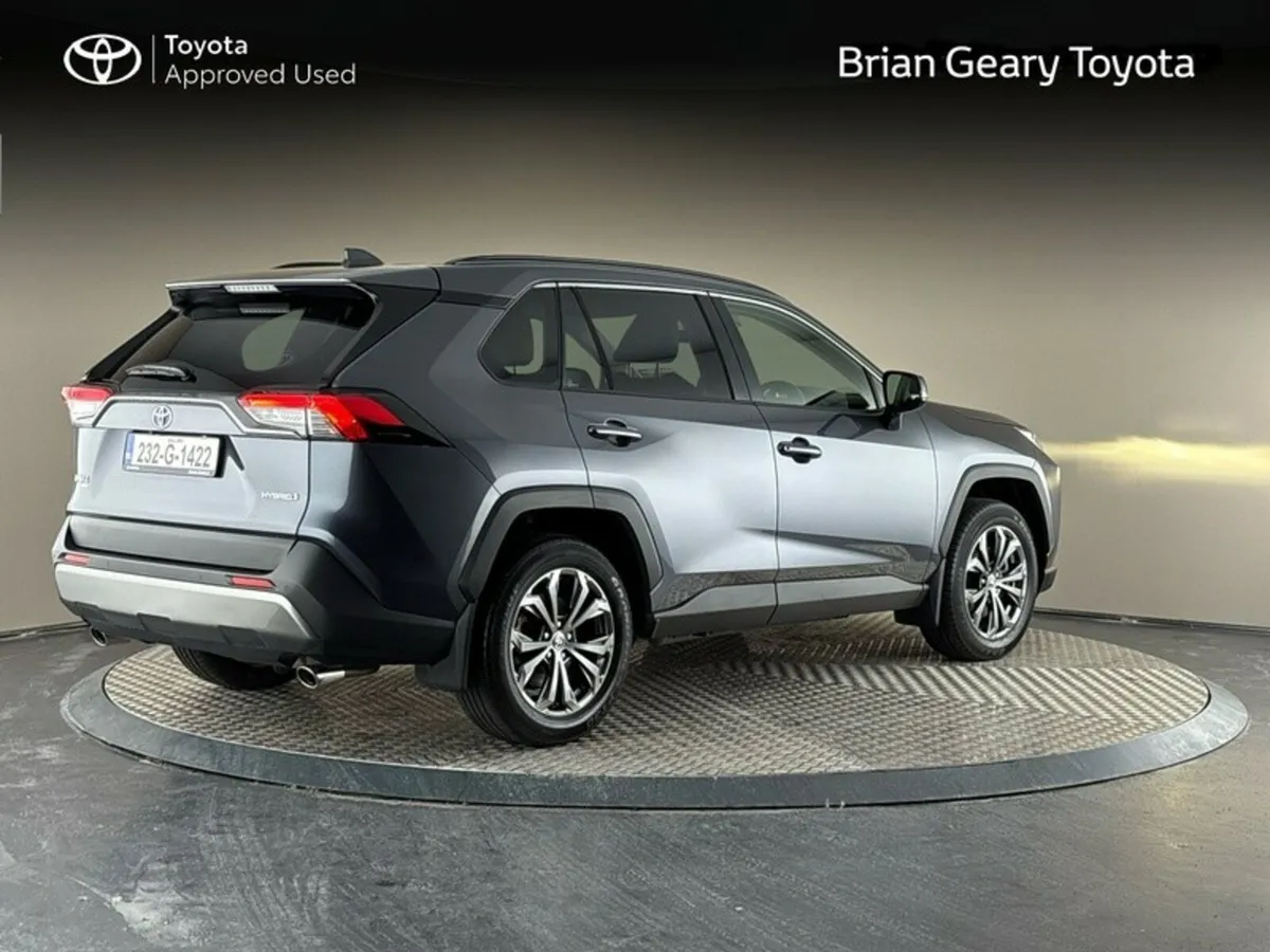 Toyota RAV4 HYBRID SOL - Image 2