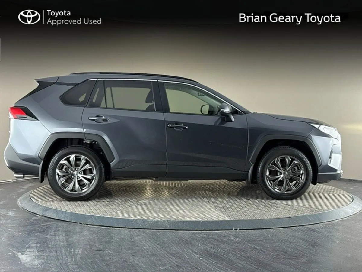 Toyota RAV4 HYBRID SOL - Image 3