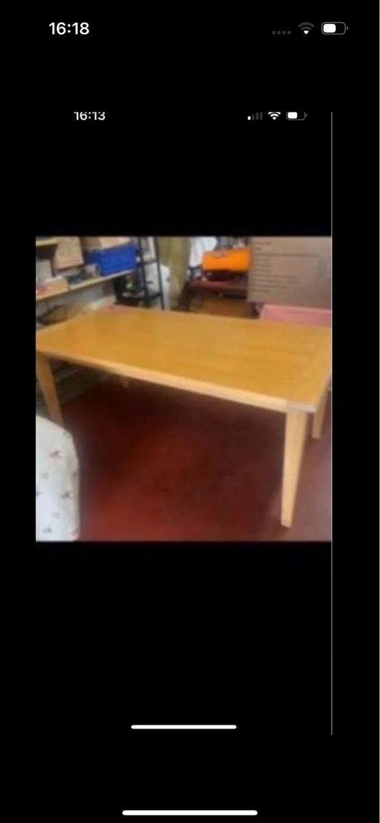 Kitchen table - Image 1