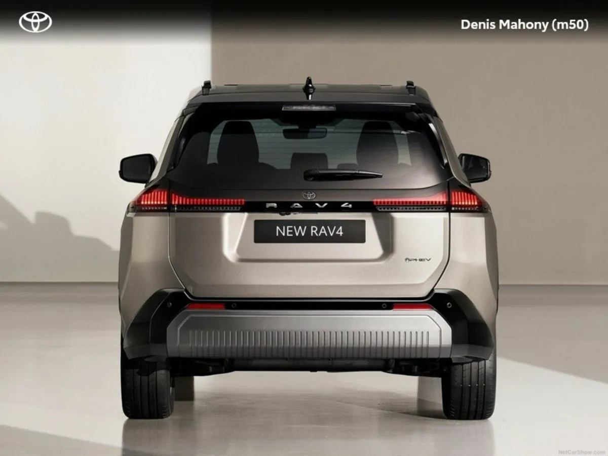 Toyota RAV4 Hybrid - Image 4