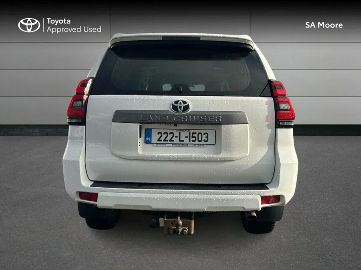 Toyota Land Cruiser 50th Edition with VAT - Image 4