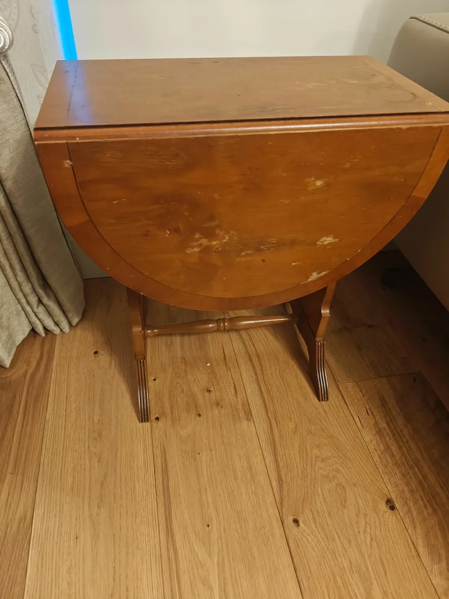 Small drop-leaf table - Image 2