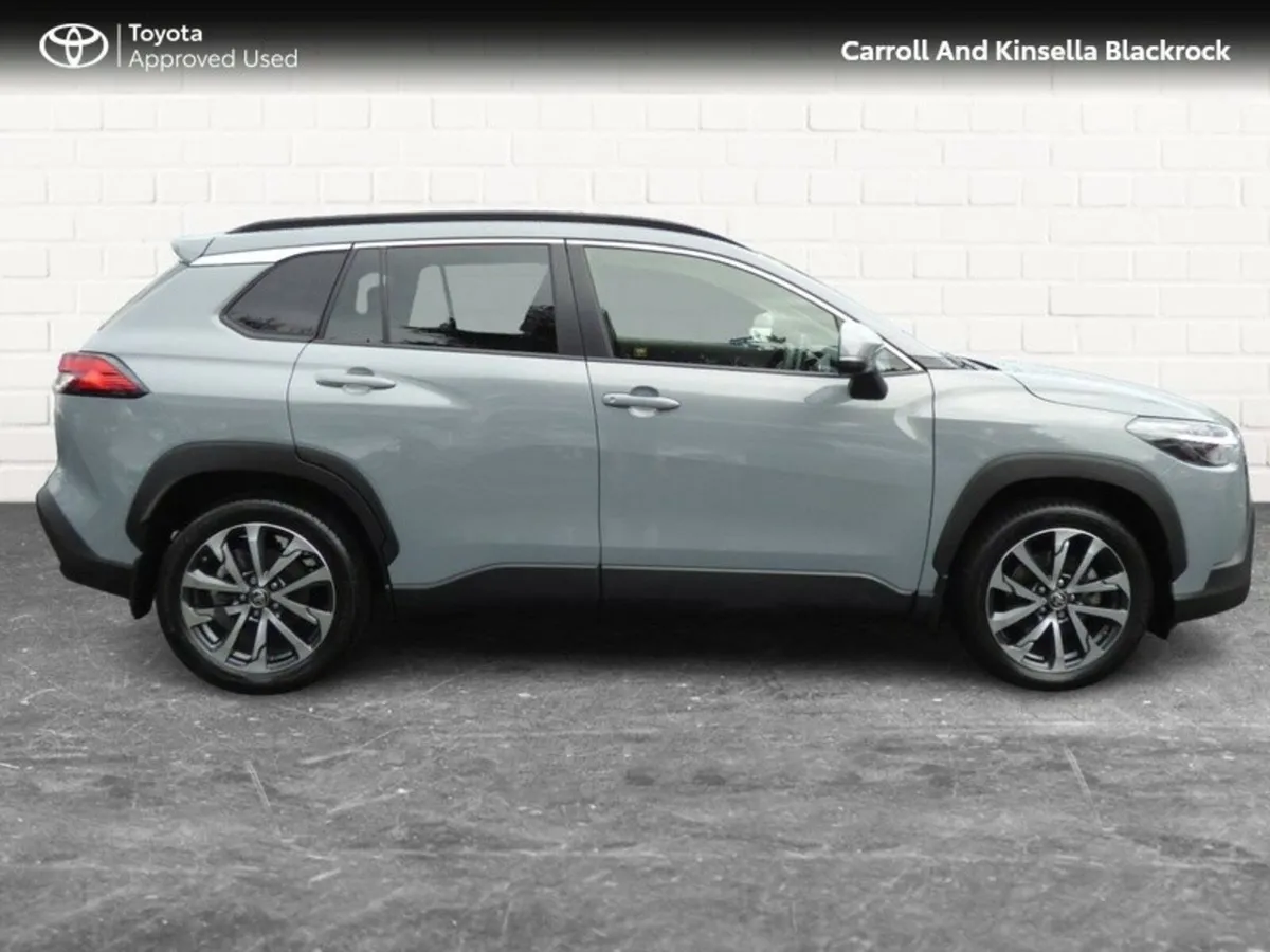 Toyota Corolla Cross Hybrid Sport - Image 3