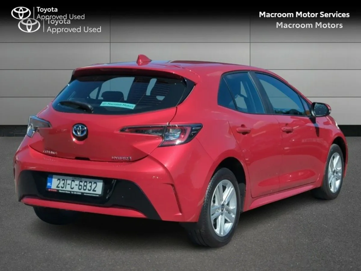 Toyota Corolla BLACK FRIDAY SALE! - Image 2