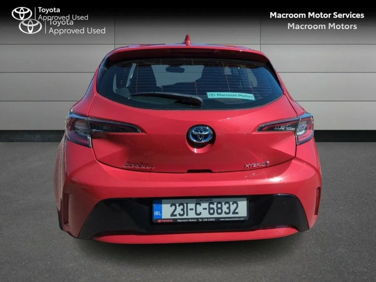 Toyota Corolla BLACK FRIDAY SALE! - Image 4