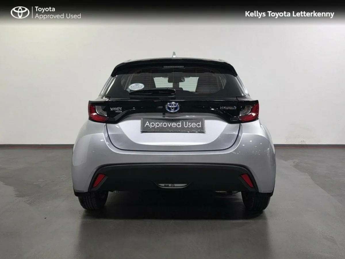 Toyota Yaris YARIS 1.5 HYBRID LUNA #78 - 1 OWNER - - Image 4