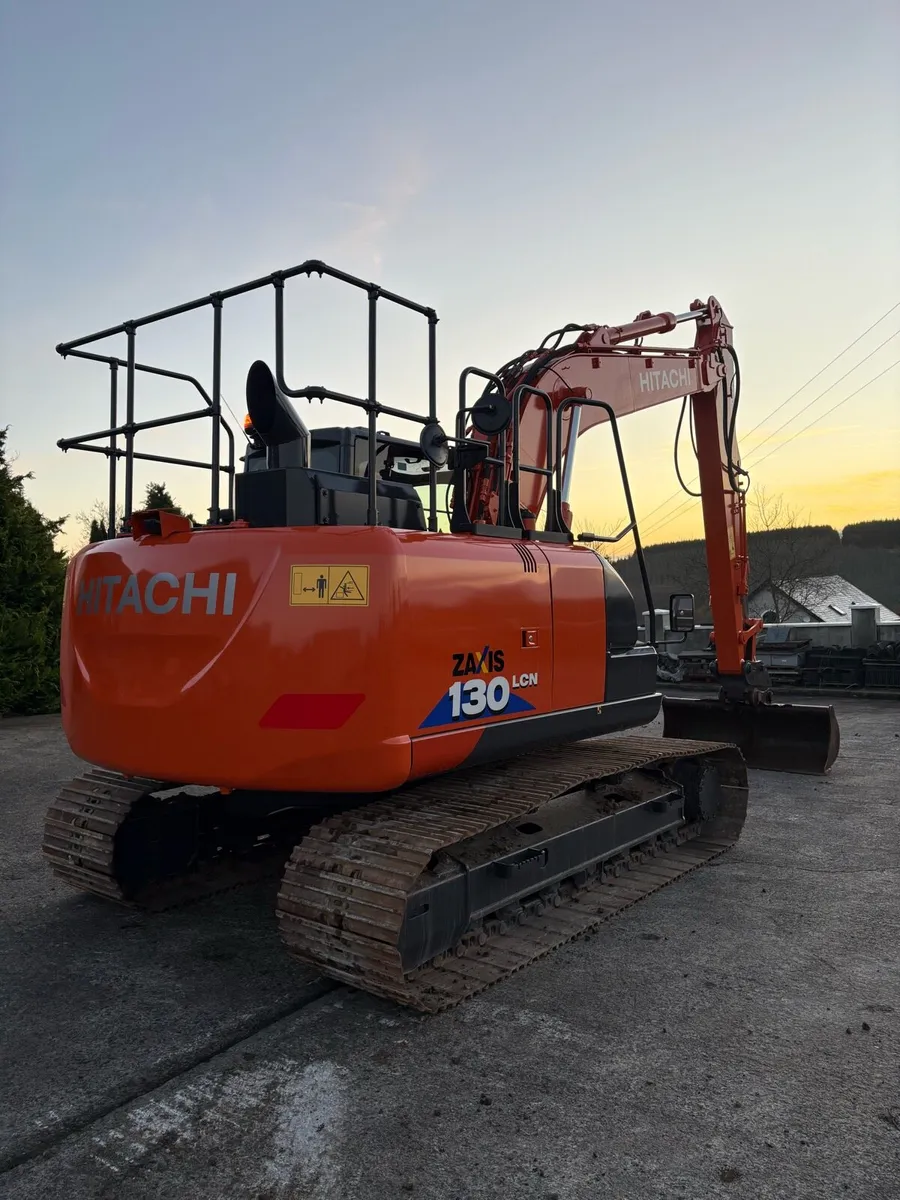 Hitachi Zaxis 130-6 - Image 4