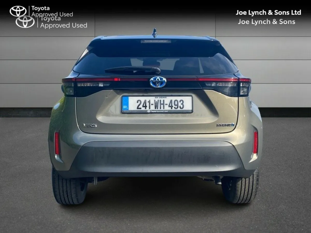 Toyota Yaris Cross YARIS CROSS LUNA SPORT - Image 4