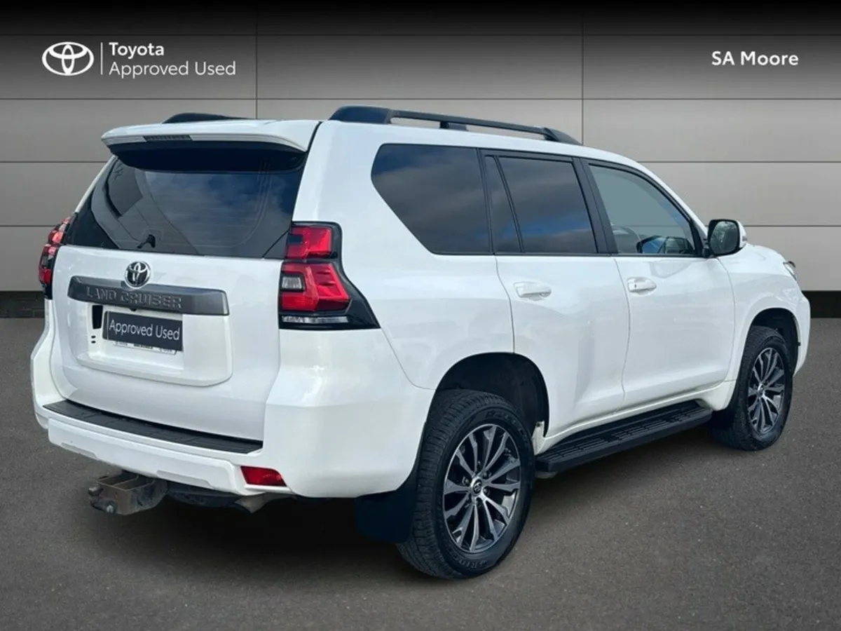Toyota Land Cruiser 50th Edition with VAT - Image 2