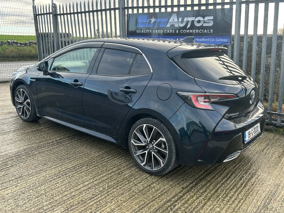 Toyota Corolla Sport Hybrid 2019 - Image 2