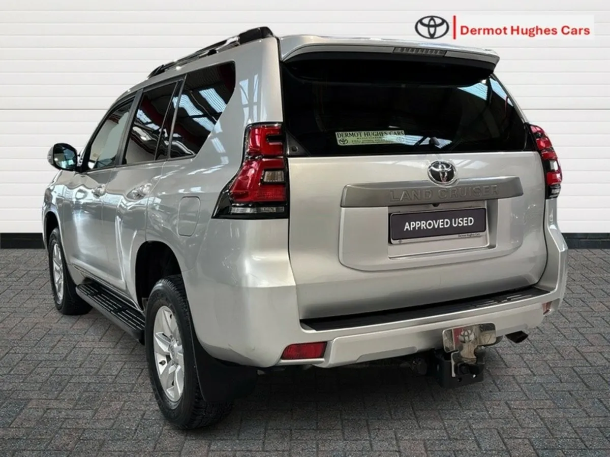 Toyota Land Cruiser LWB COMMERCIAL 4DR - Image 2