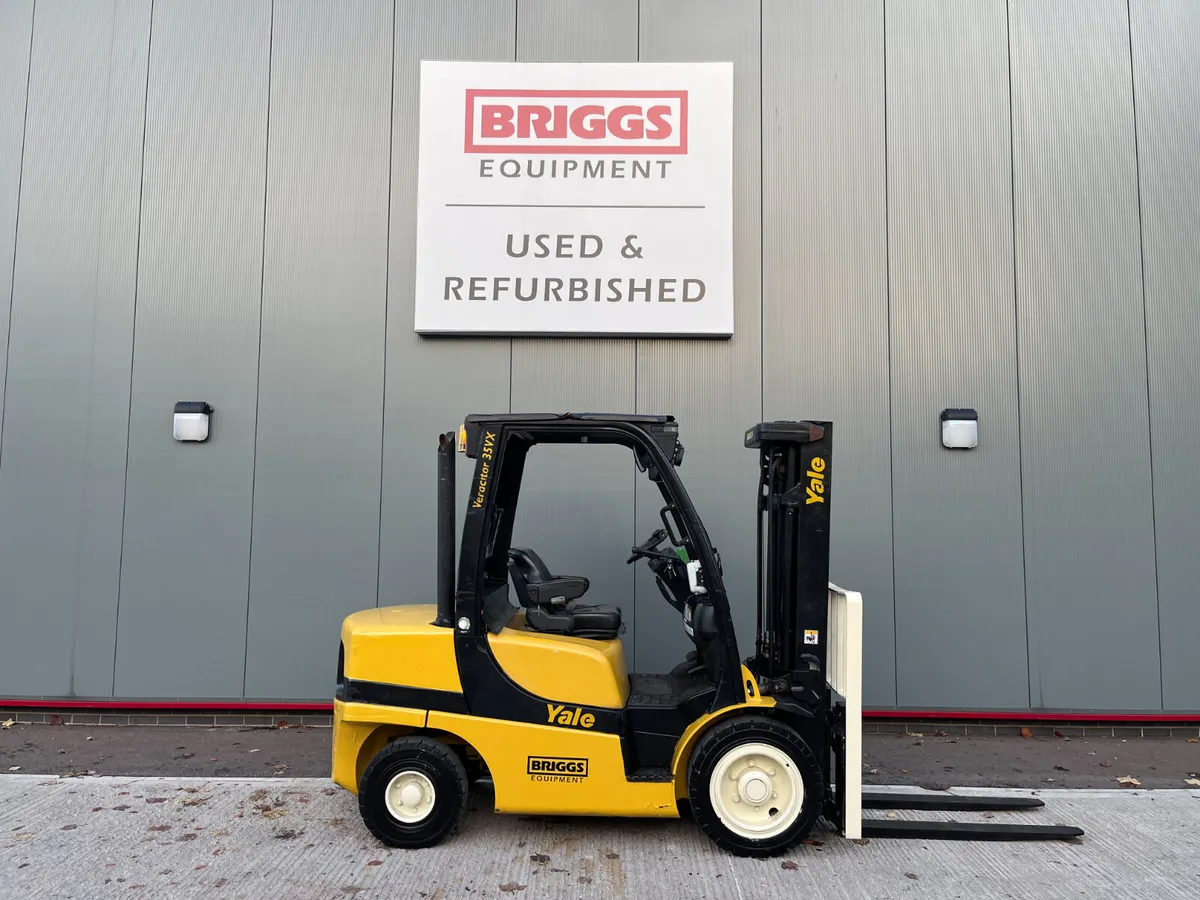 [1] 2020 Yale GDP35VX Forklift (REF: 11851) - Image 3