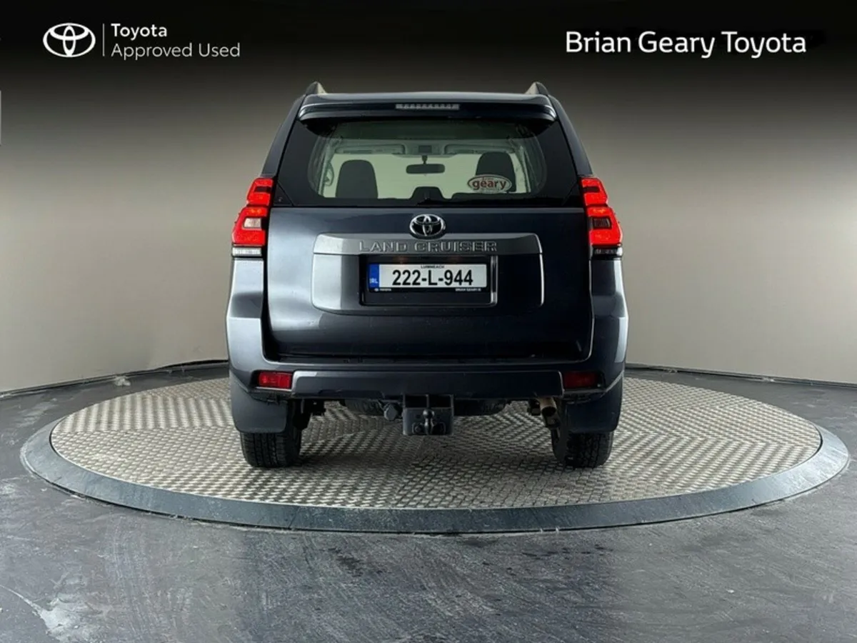 Toyota Land Cruiser LWB COMMERCIAL AUTO - Image 4