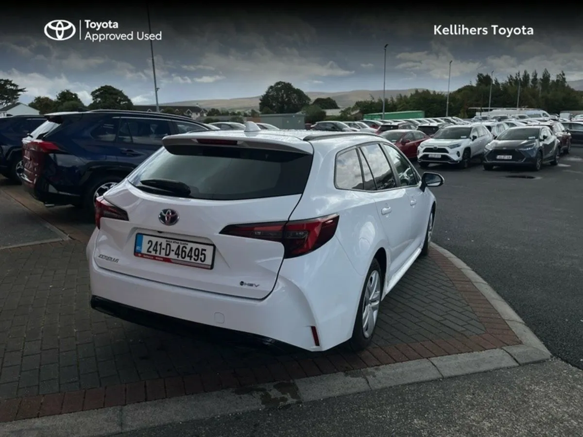 Toyota Corolla COROLLA HYBRID ELECTRIC VAN - Image 2