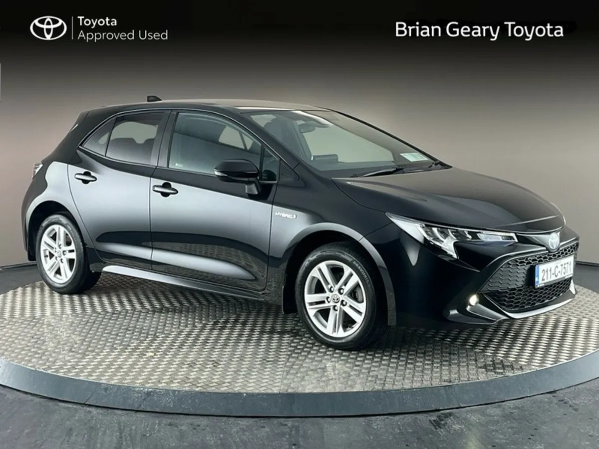 Toyota Corolla HYBRID LUNA H/B - Image 1