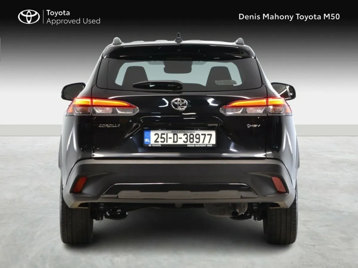 Toyota Corolla Cross Hybrid Sport Auto - Image 4