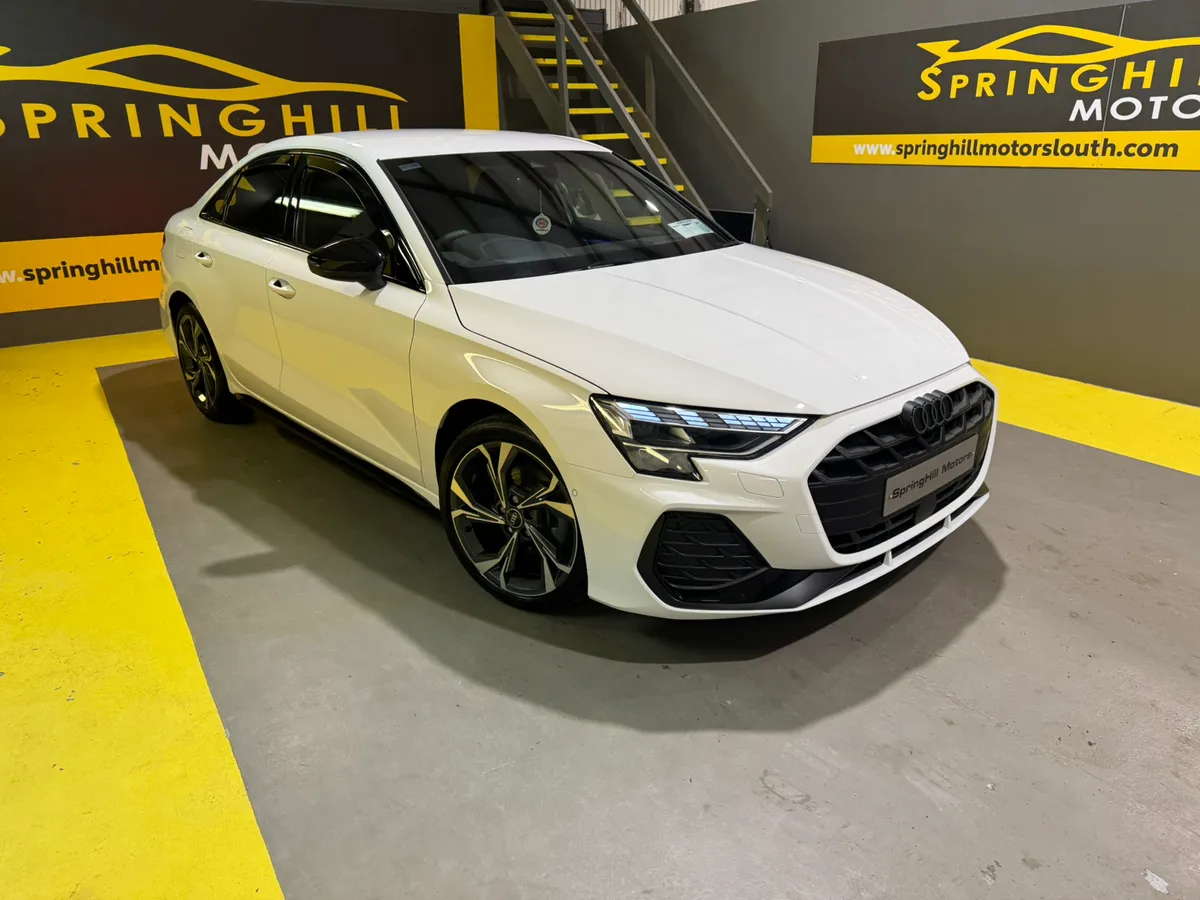 2025 Audi A3 2.0 TDI 35 S-Line Black Edition 115PS - Image 2