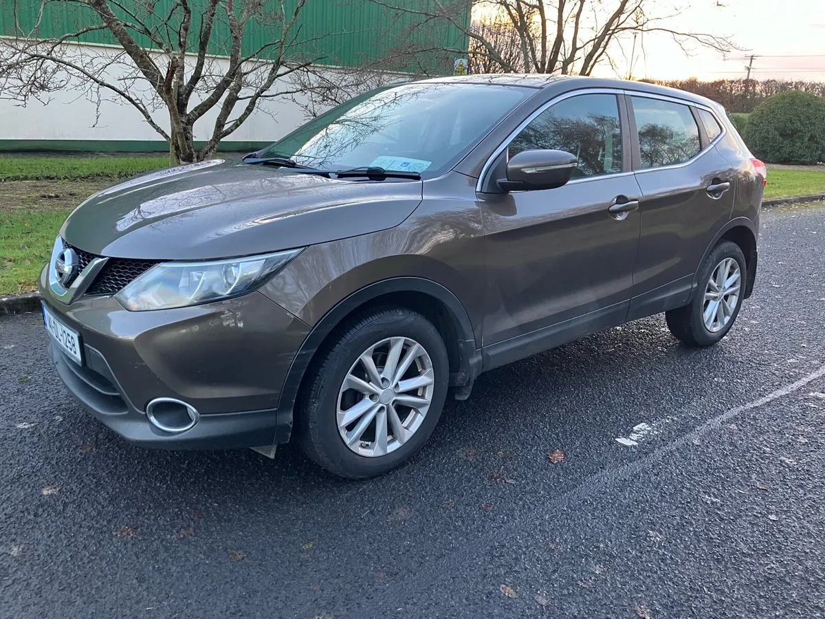 2014 Nissan Quashqai 1.5 DCI , only 137,000km - Image 1