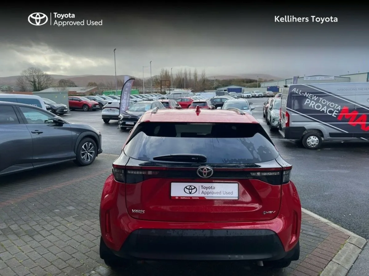 Toyota Yaris Cross YARIS CROSS L-SPORT MONO - Image 4