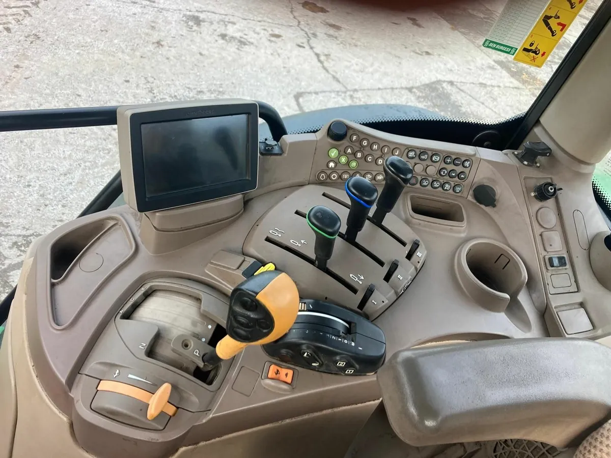 2015 John Deere 6150R - Image 4