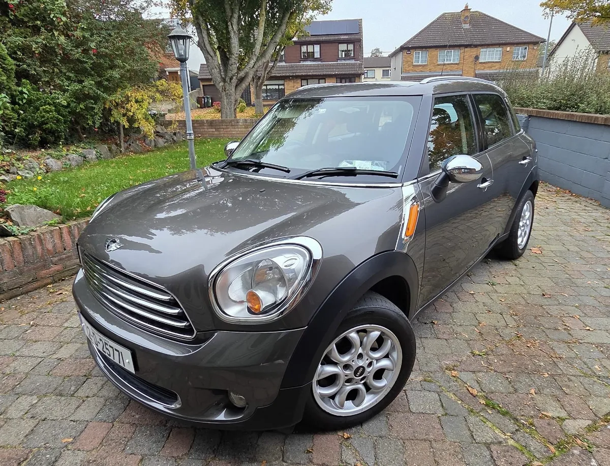 Mini Cooper 2012 - Image 1