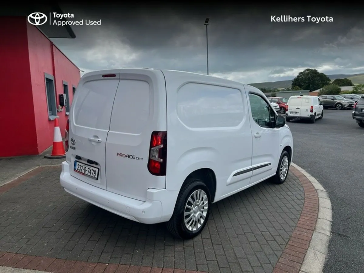 Toyota Proace City 1.5 GX SWB 1000KG 3DR - Image 2