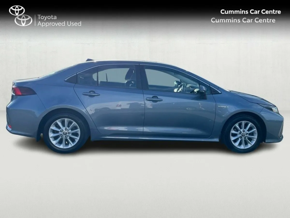 Toyota Corolla COROLLA HYBRID LUNA SAL - Image 3