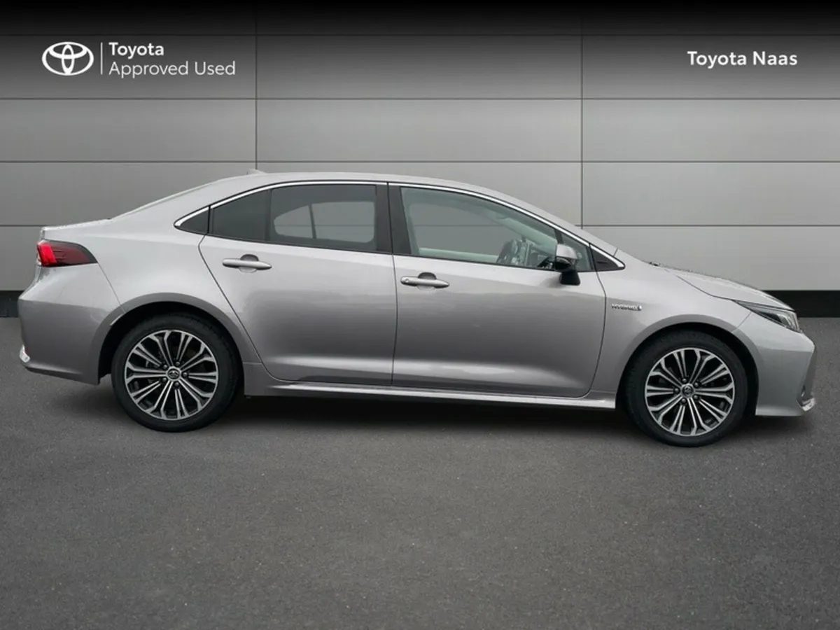 Toyota Corolla COROLLA HYB LUNA SPORT SA - Image 3
