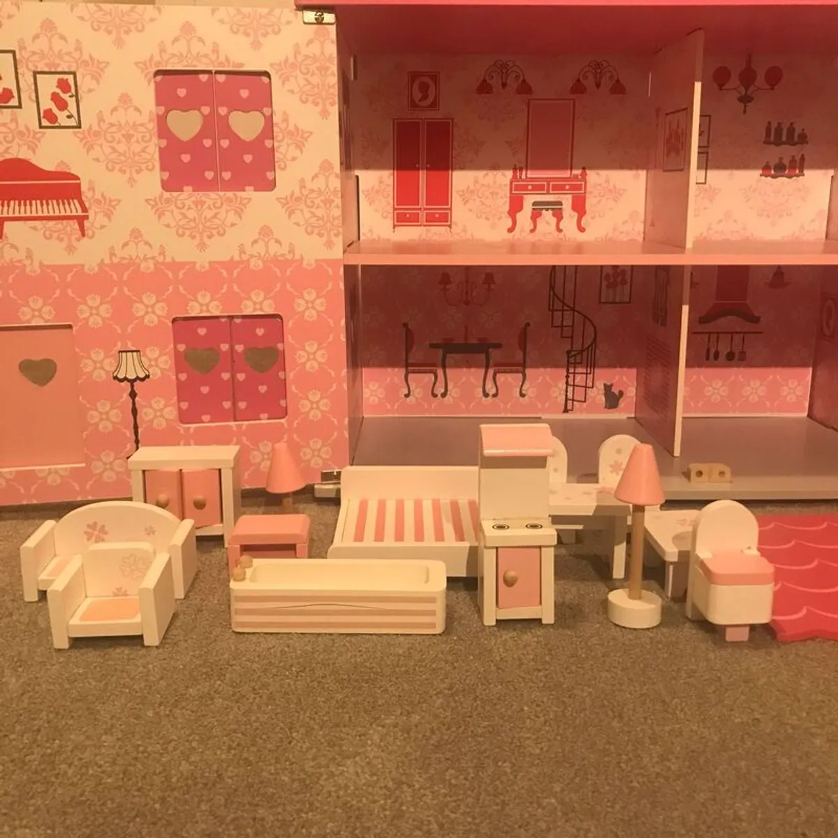 Wooden Dollhouse with Furniture in perfect condition - Image 4