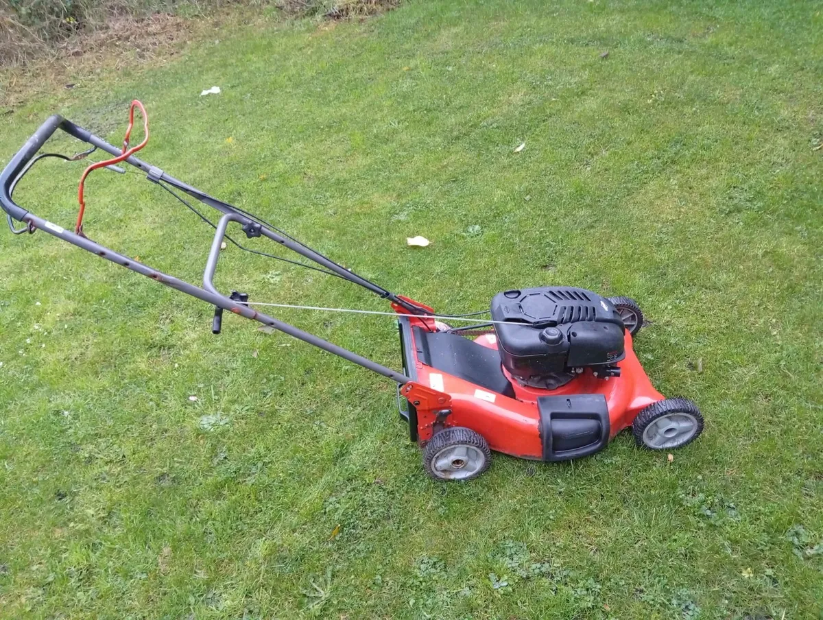 Lawnmower Husqvarna Royal 52cm 7HP - Image 2