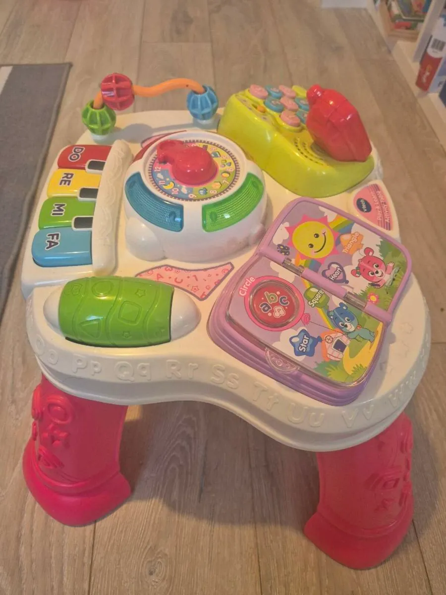 V tech Play & Learn Activity Table - Image 2