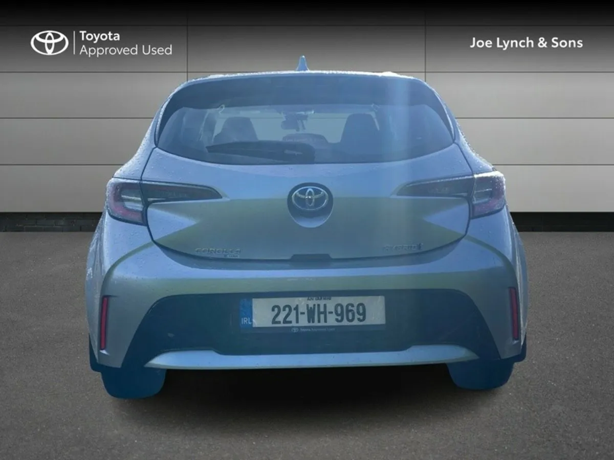 Toyota Corolla COROLLA HYBRID LUNA H/B - Image 4