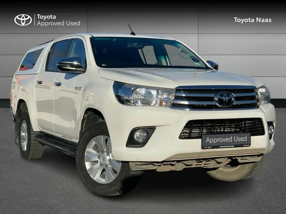 Toyota Hilux DOUBLE CAB SR5 4DR DREW - Image 1