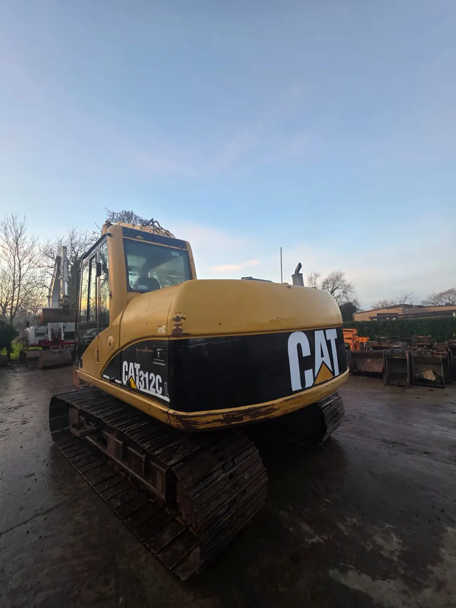 2003 CAT 312C Excavator - Image 3