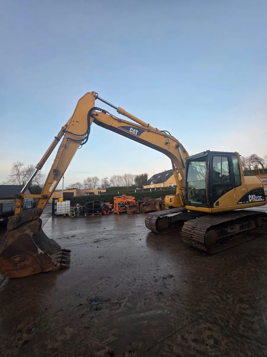 2003 CAT 312C Excavator - Image 1
