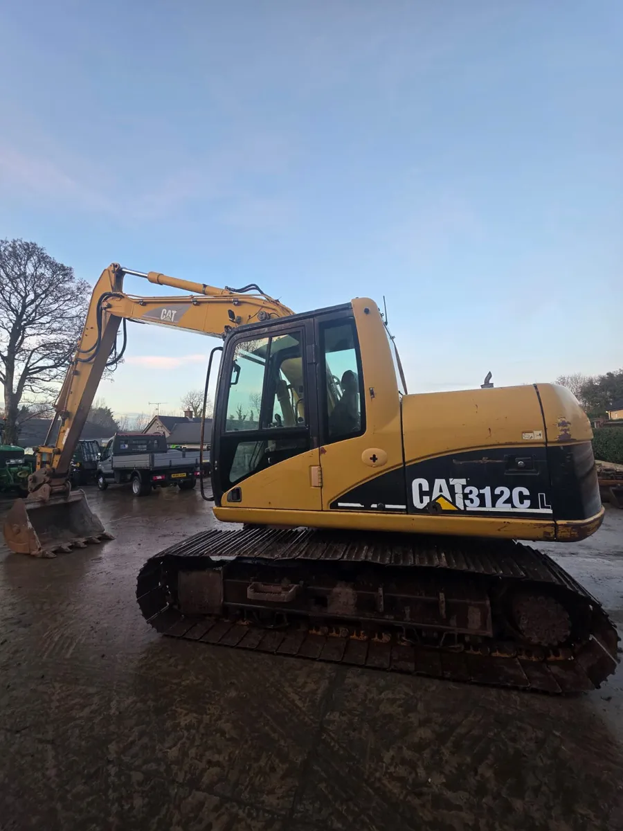 2003 CAT 312C Excavator - Image 2
