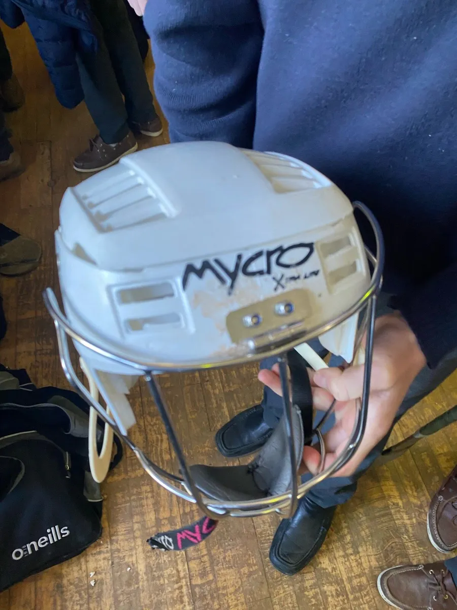 Mycro helmet - Image 1