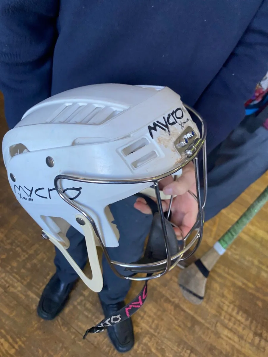 Mycro helmet - Image 2