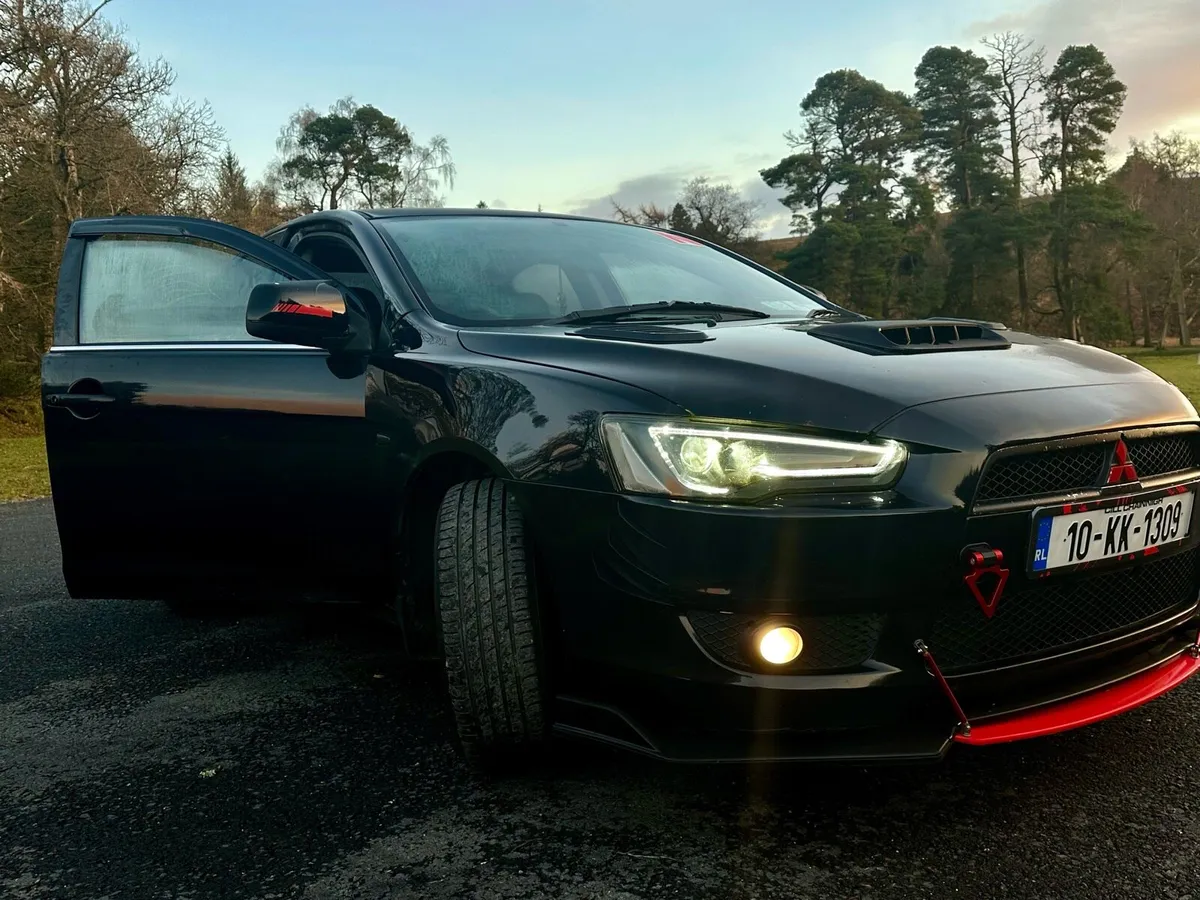 Mitsubishi Lancer 2010 - Sporty, Clean & well kept - Image 4