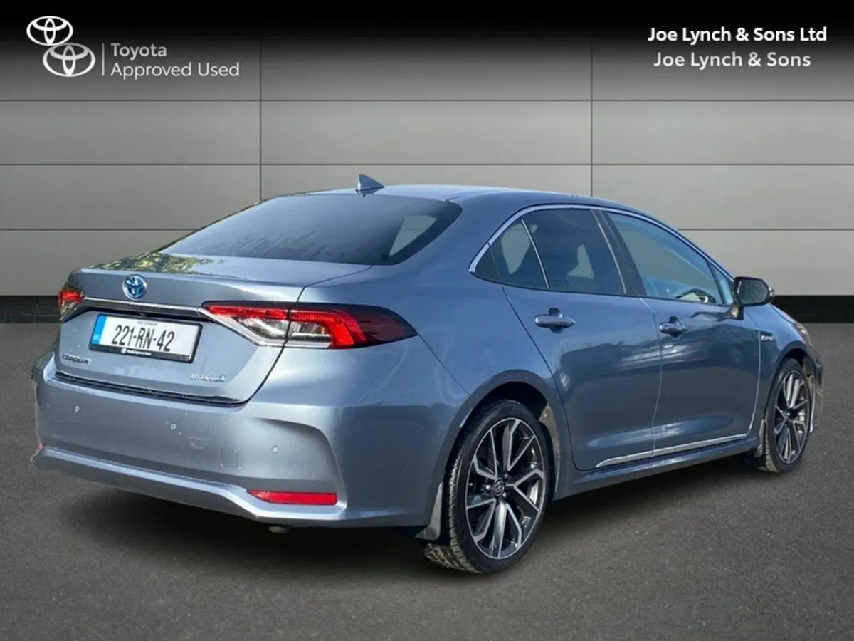 Toyota Corolla COROLLA HYBRID SOL SALOON - Image 2