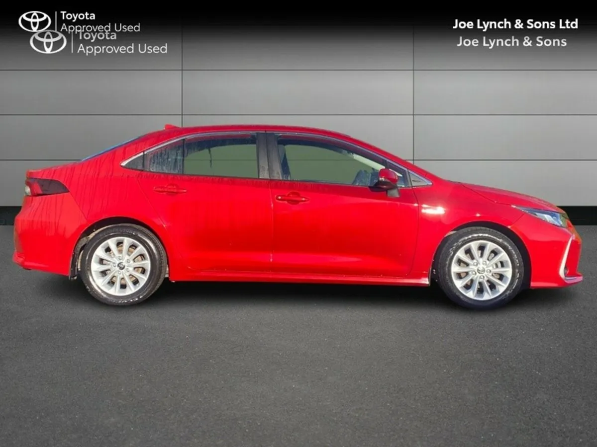 Toyota Corolla COROLLA HYB LUNA SALOON - Image 3