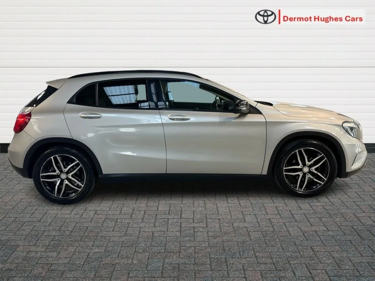 Mercedes-Benz GLA 200 CDI URBAN 5DR - Image 3