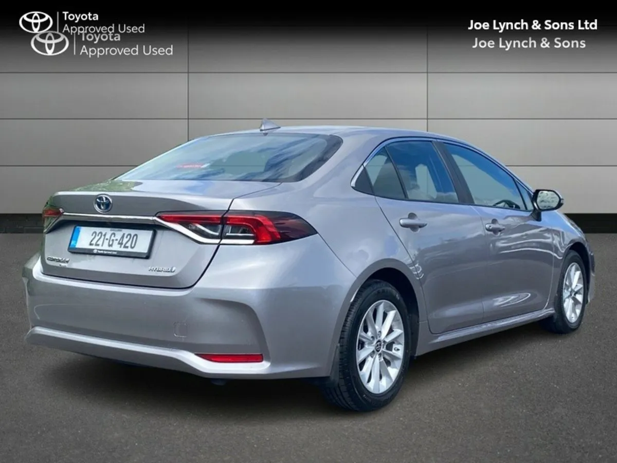 Toyota Corolla COROLLA HYB LUNA SALOON - Image 2