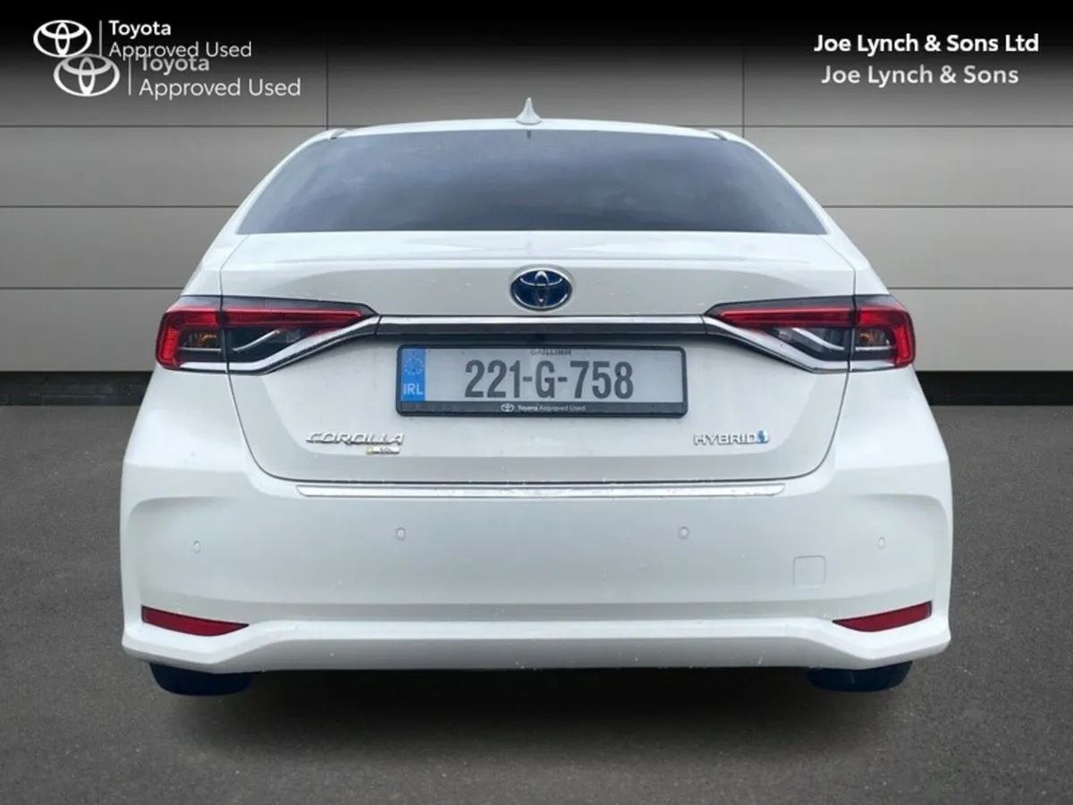 Toyota Corolla COROLLA HYBRID SOL SALOON - Image 4