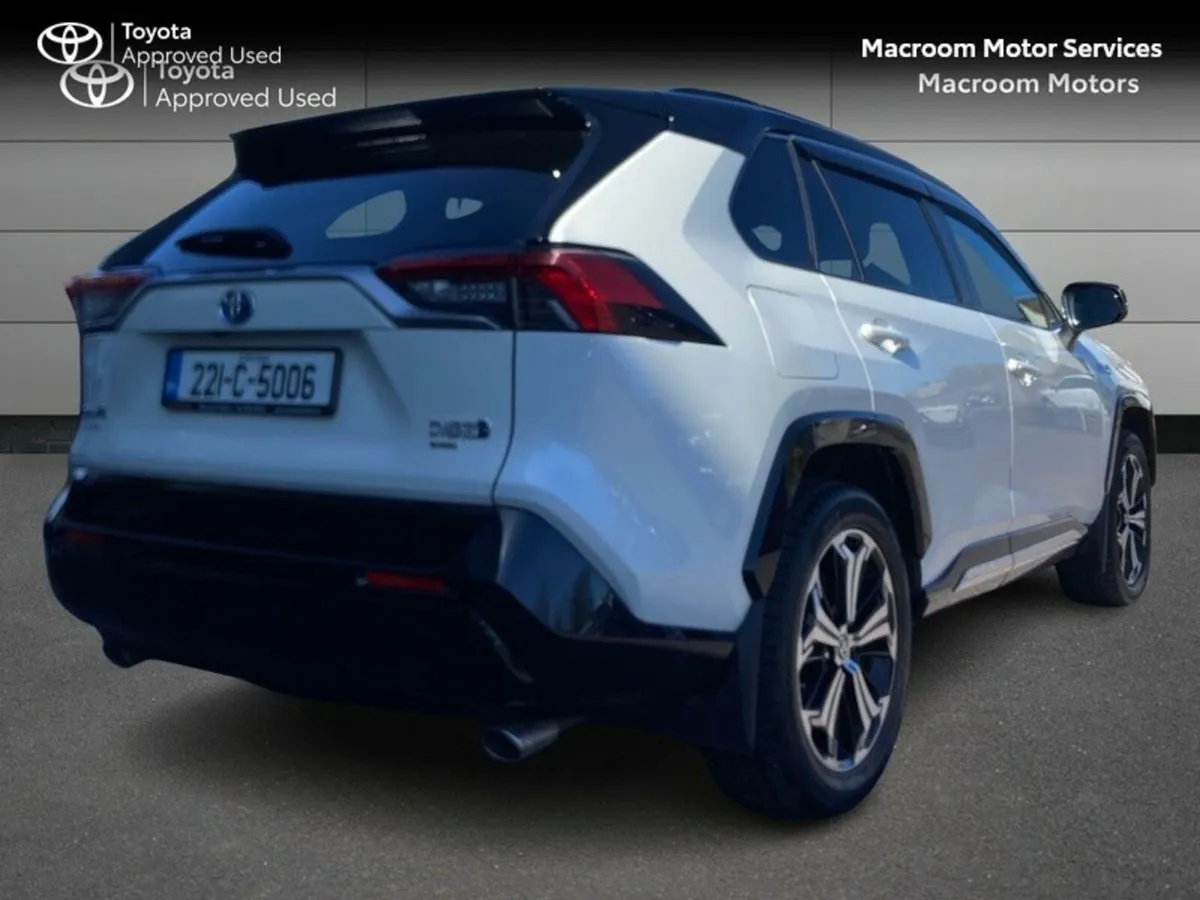 Toyota RAV4 BLACK FRIDAY SALE!  RAV4 PLUG-IN HYBRI - Image 2