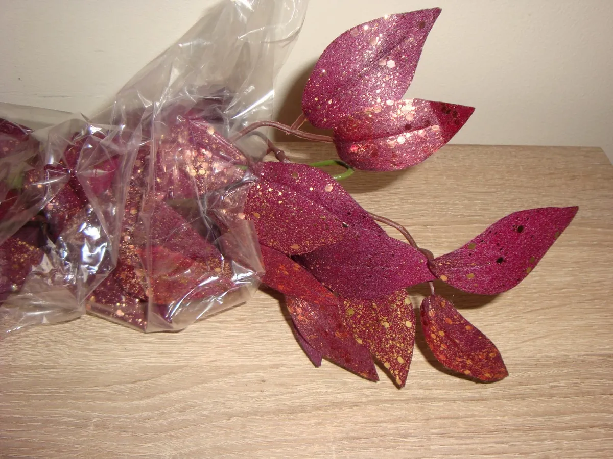 Burgundy  eucalyptus garland 150cm- NEW - Image 3